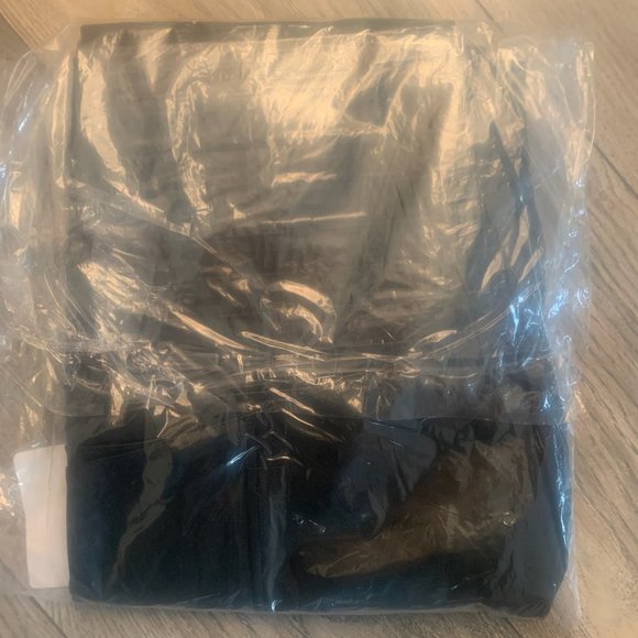 NWT ALL WORTHY BY HUNTER MCGRADY FAUX LEATHER LEGGINGS W/PINTUCKS BLACK PS - Picture 5 of 5